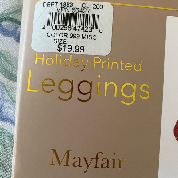 Gingerbread Holiday print leggings. - Picture 2 of 3